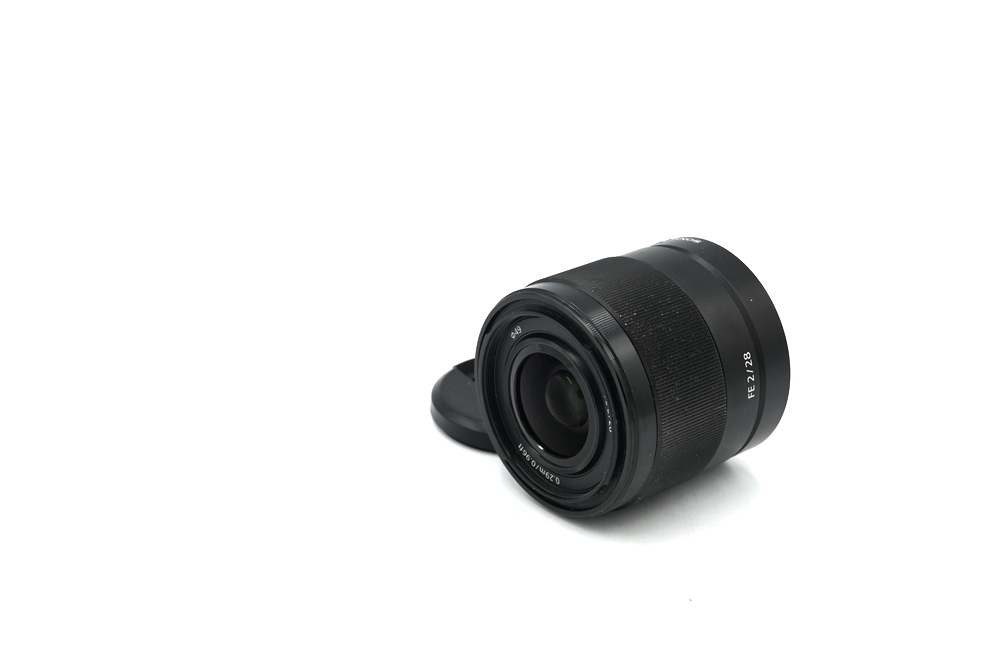 Объектив Sony FE 28mm f/2 (состояние 4) (б/у)
