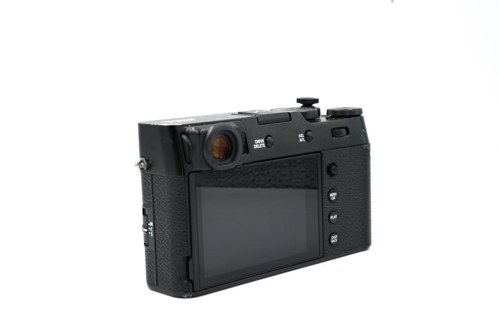 Компактный фотоаппарат Fujifilm X100V Black (состояние 5-) (б/у)