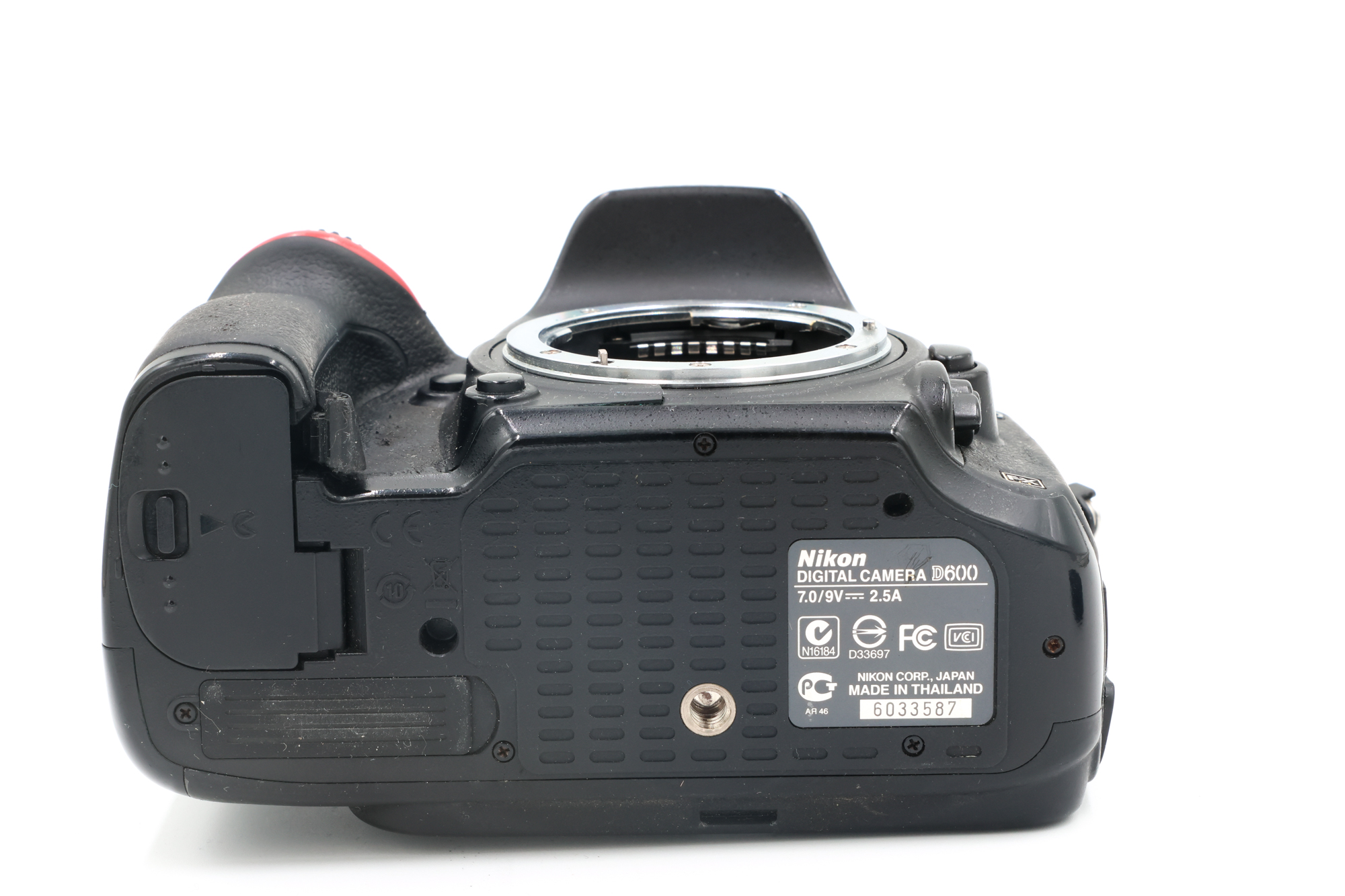 Зеркальный фотоаппарат Nikon D600 Body (состояние 4) (б/у)