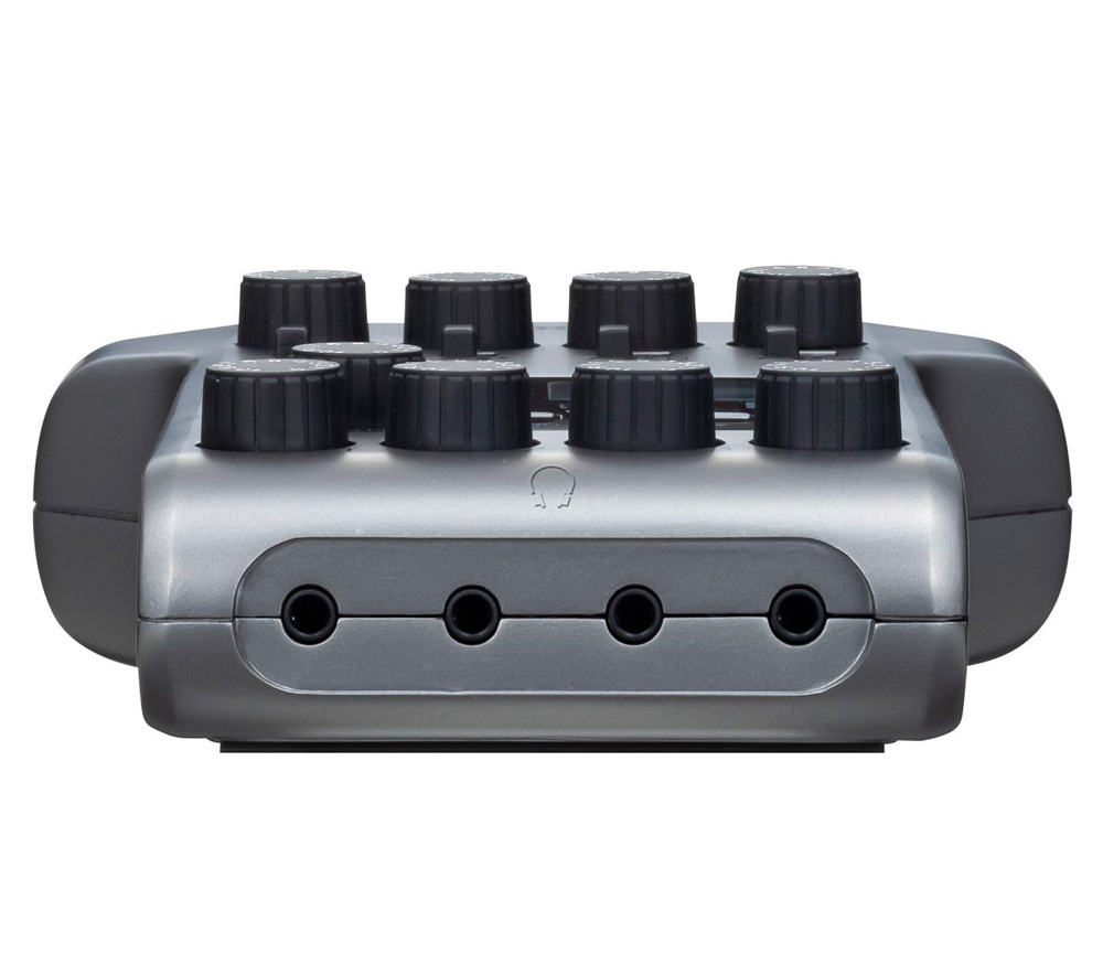 Портативный рекордер Zoom P4