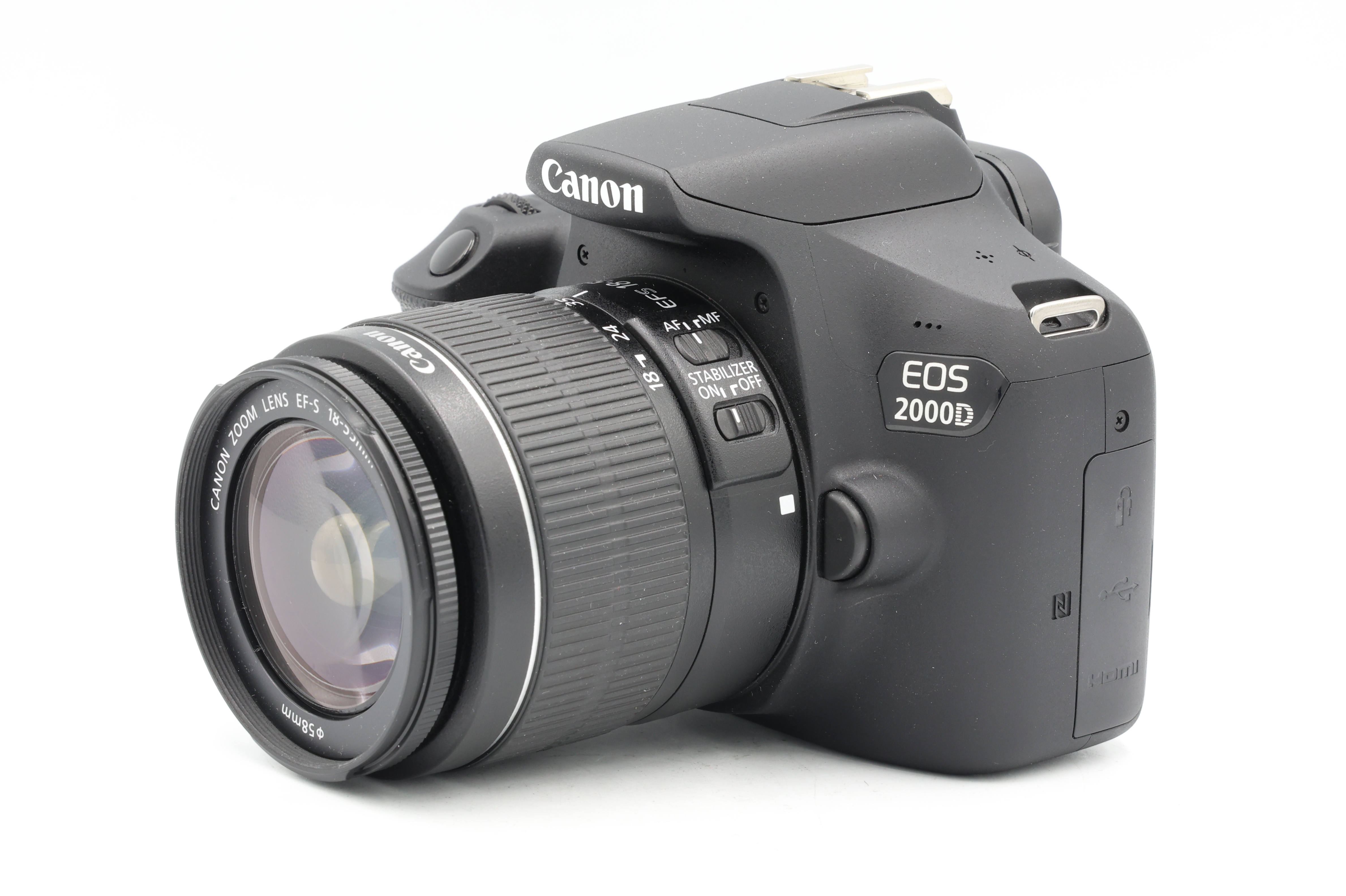 Зеркальный фотоаппарат Canon EOS 2000D Kit EF-S 18-55mm f/3.5-5.6 IS II (состояние 5) (б/у)