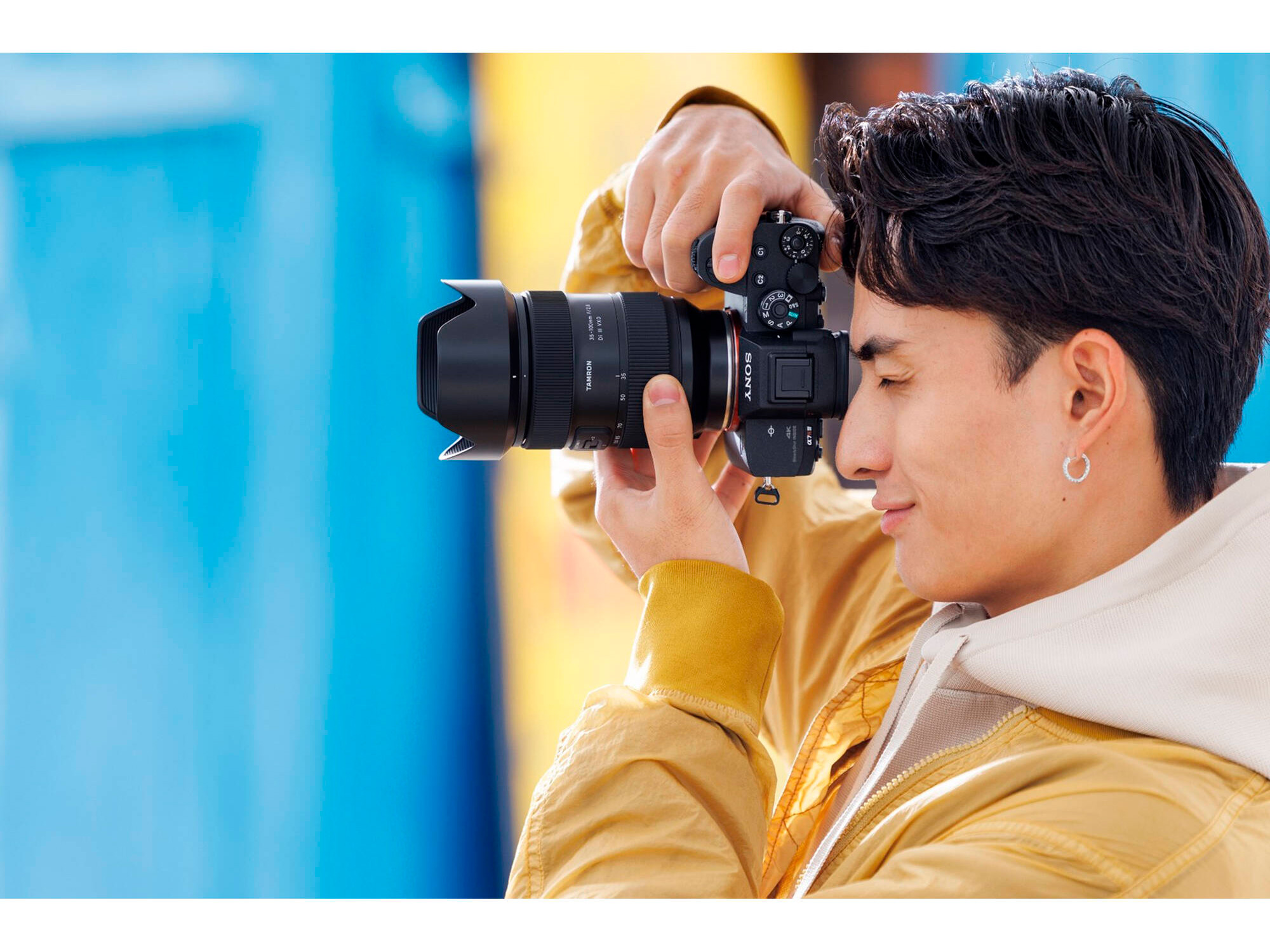 Объектив Tamron 35-100mm f/2.8 Di III VXD Sony FE