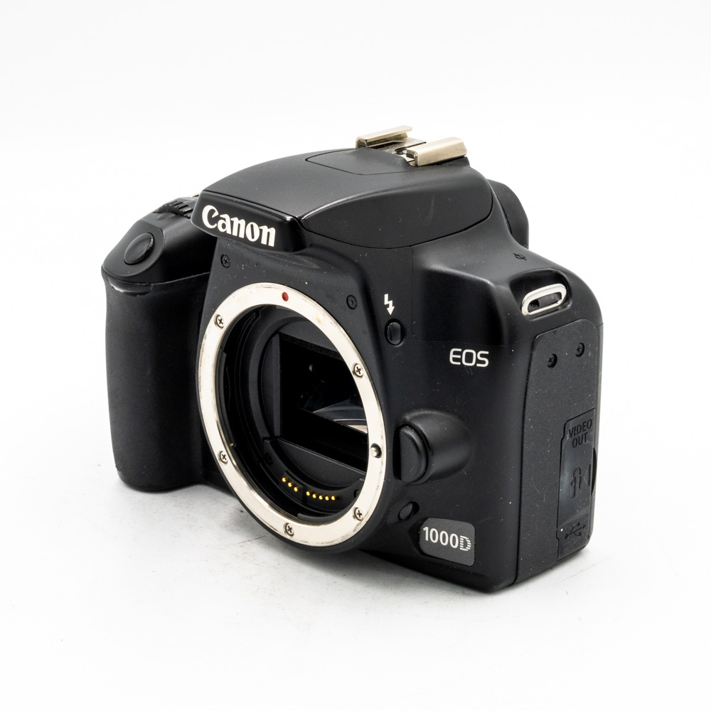 Зеркальный фотоаппарат Canon EOS 1000D Body (состояние 4) (б/у)