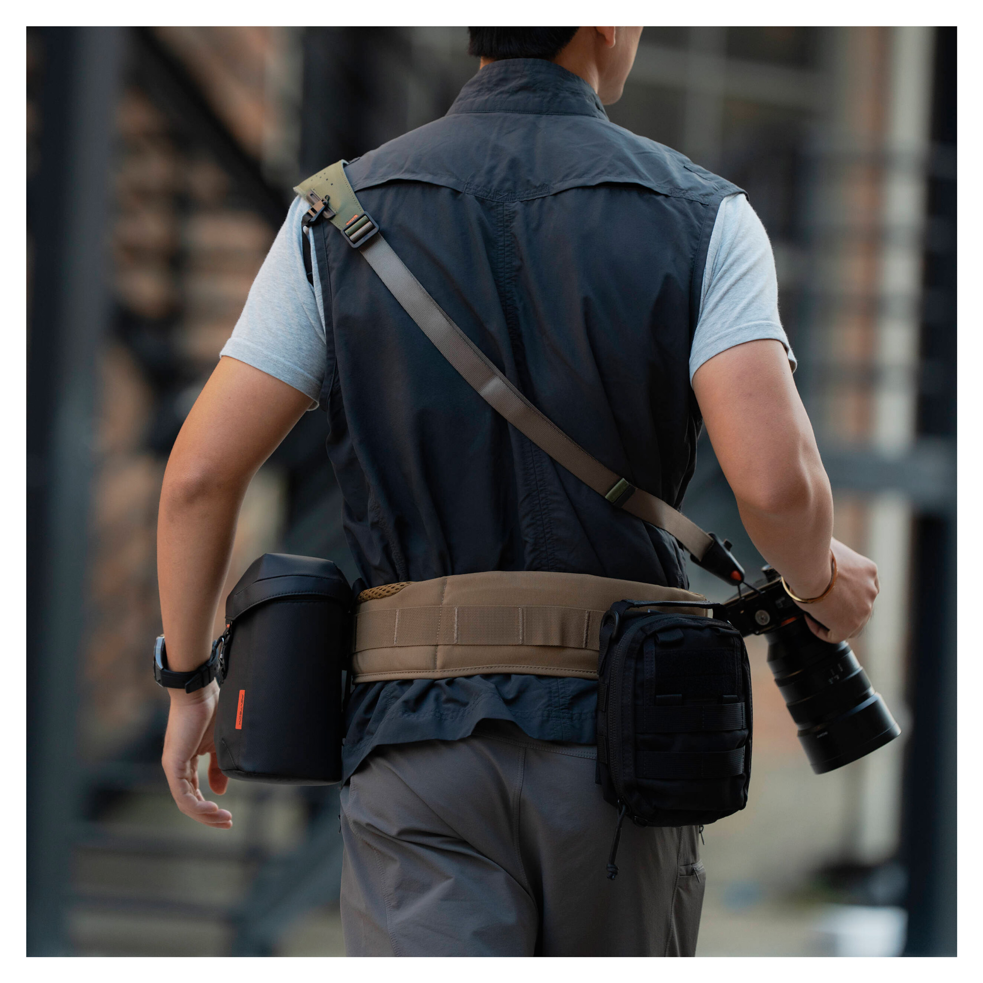 Поясной ремень PGYTECH OneMo Photography Waist Belt разгрузочный, цвет Coyote Brown