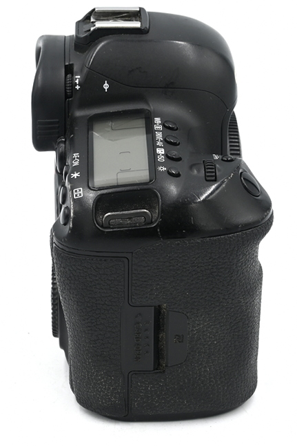 Зеркальный фотоаппарат Canon EOS 5D Mark IV Body (состояние 3) (б/у)
