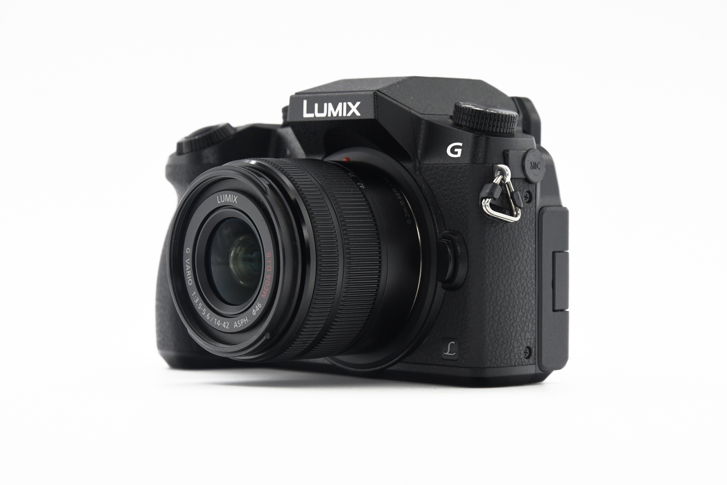 Беззеркальный фотоаппарат Panasonic Lumix G7 Kit Black + 14-42mm f/3.5-5.6 G Vario OIS (состояние 5) (б/у)