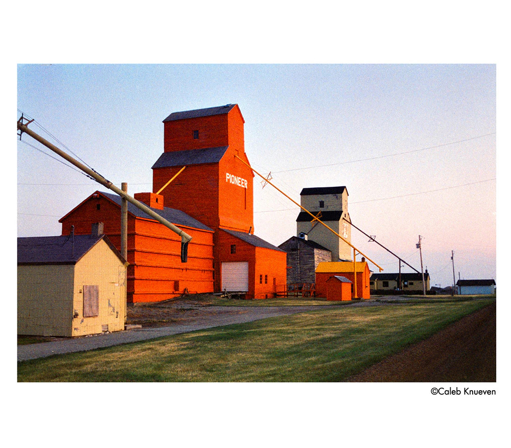 Фотопленка Harman Phoenix II 200 Color Film, 120 формат