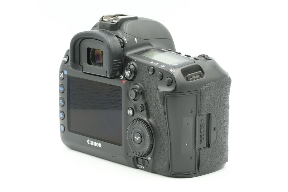 Зеркальный фотоаппарат Canon EOS 5D Mark IV Body (состояние 4) (б/у)