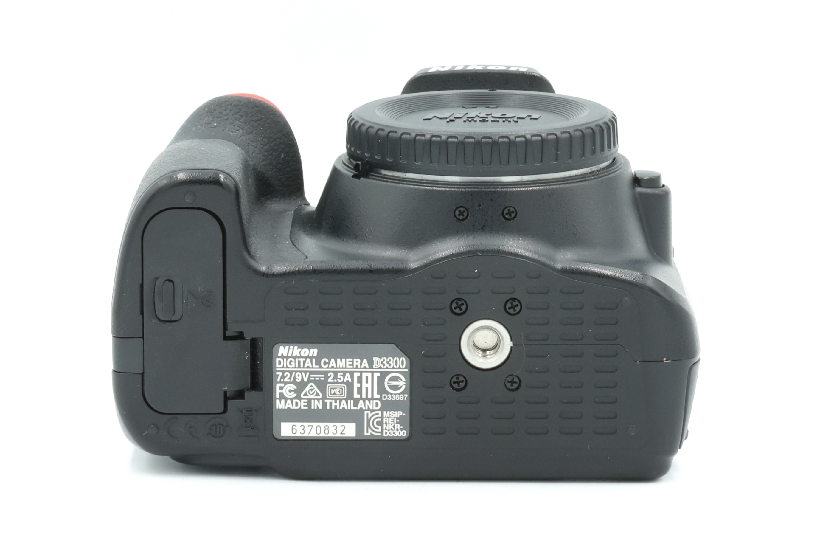 Зеркальный фотоаппарат Nikon D3300 Body (состояние 5-) (б/у)