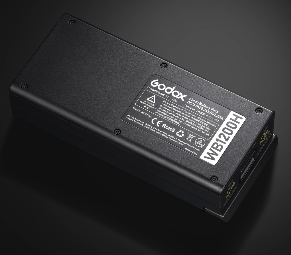 Генераторная вспышка Godox Witstro AD1200Pro TTL
