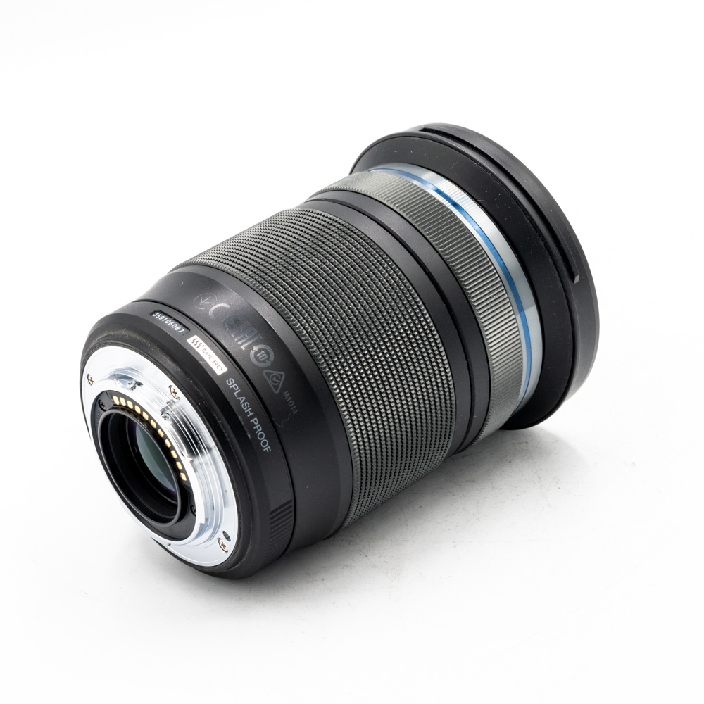 Объектив Olympus M.Zuiko 12-200mm f/3.5-6.3 Pro Digital ED (состояние 5-) (б/у)