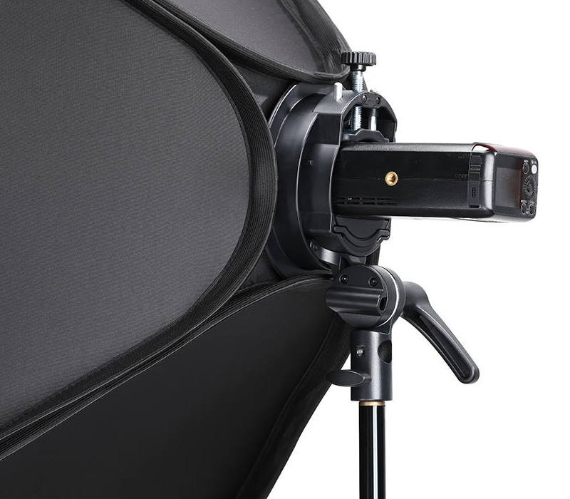Софтбокс Godox SFGV8080, 80х80см, с сотами и адаптером для вспышки