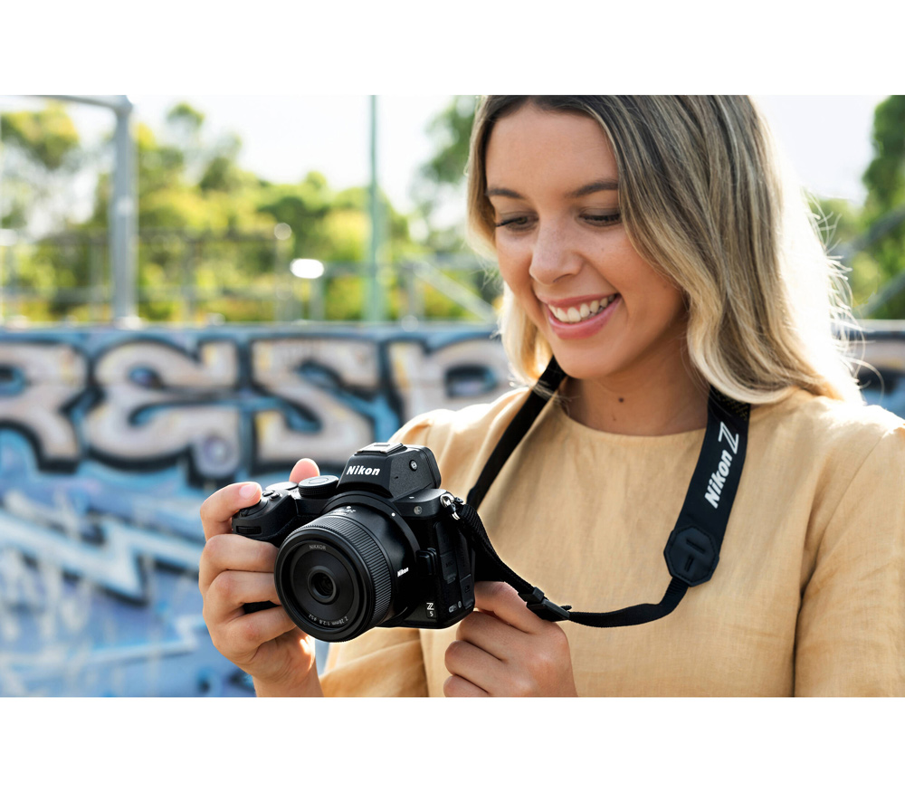 Объектив Nikon Nikkor Z 28mm f/2.8