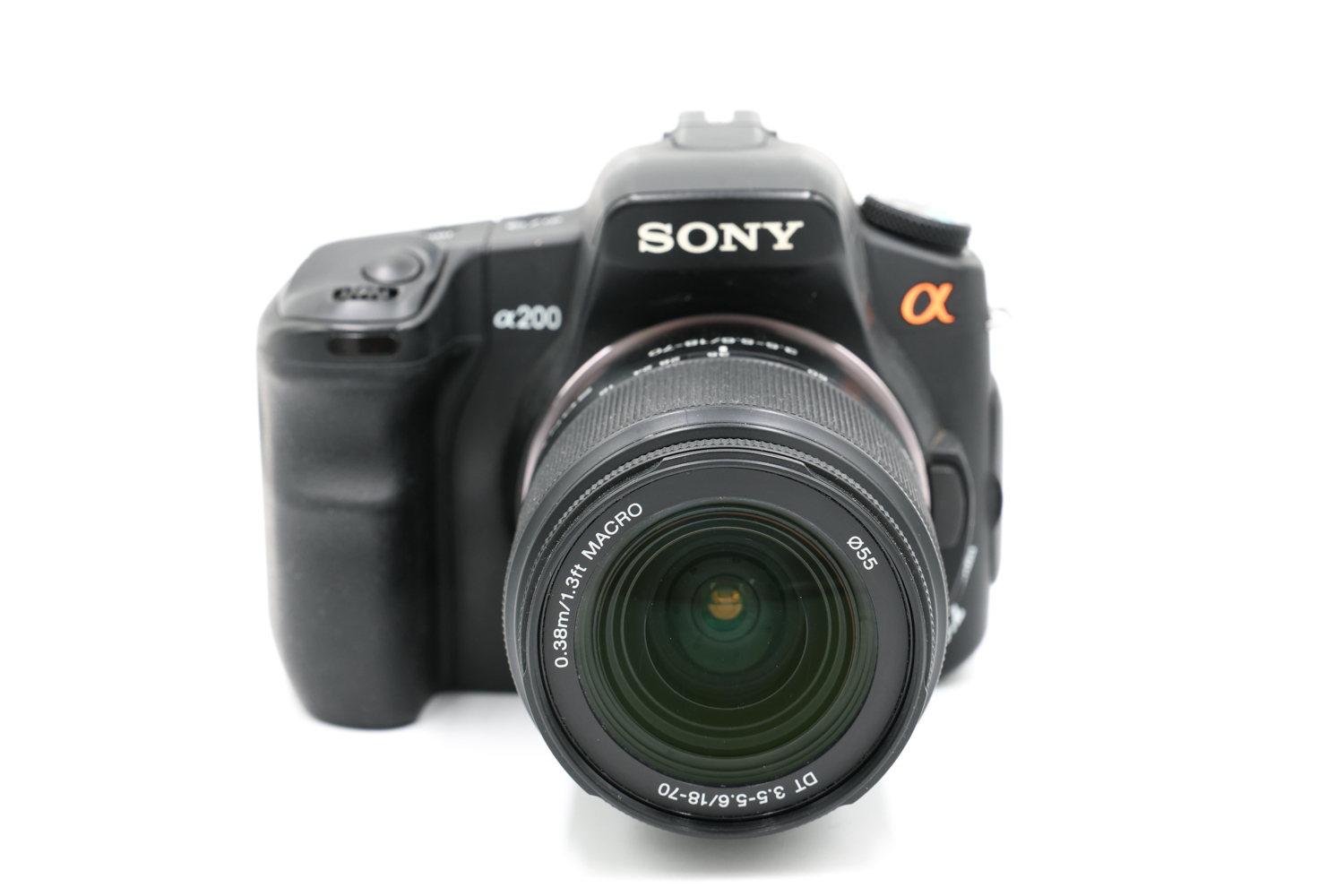 Зеркальный фотоаппарат Sony Alpha 200 + A 18-70mm DT (состояние 5-) (б/у)