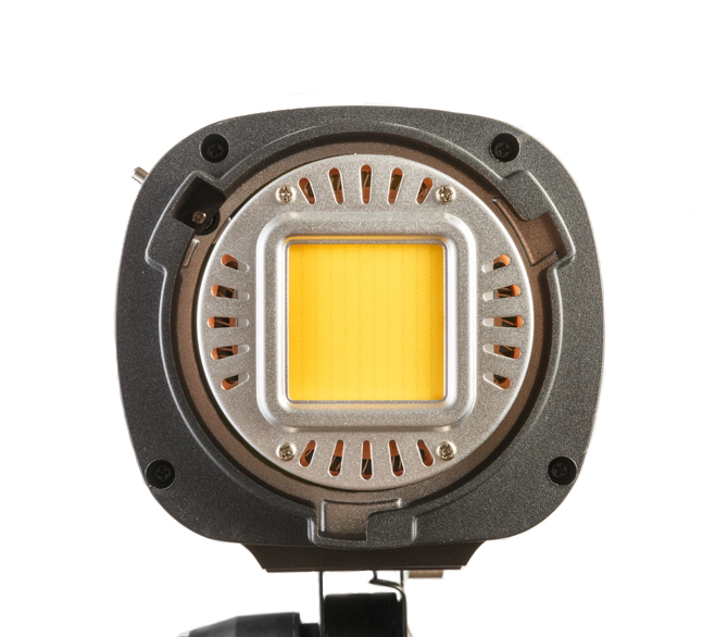 Осветитель FST EF-200R LED Sun Light, светодиодный, с пультом ДУ, 200 Вт, 5500K