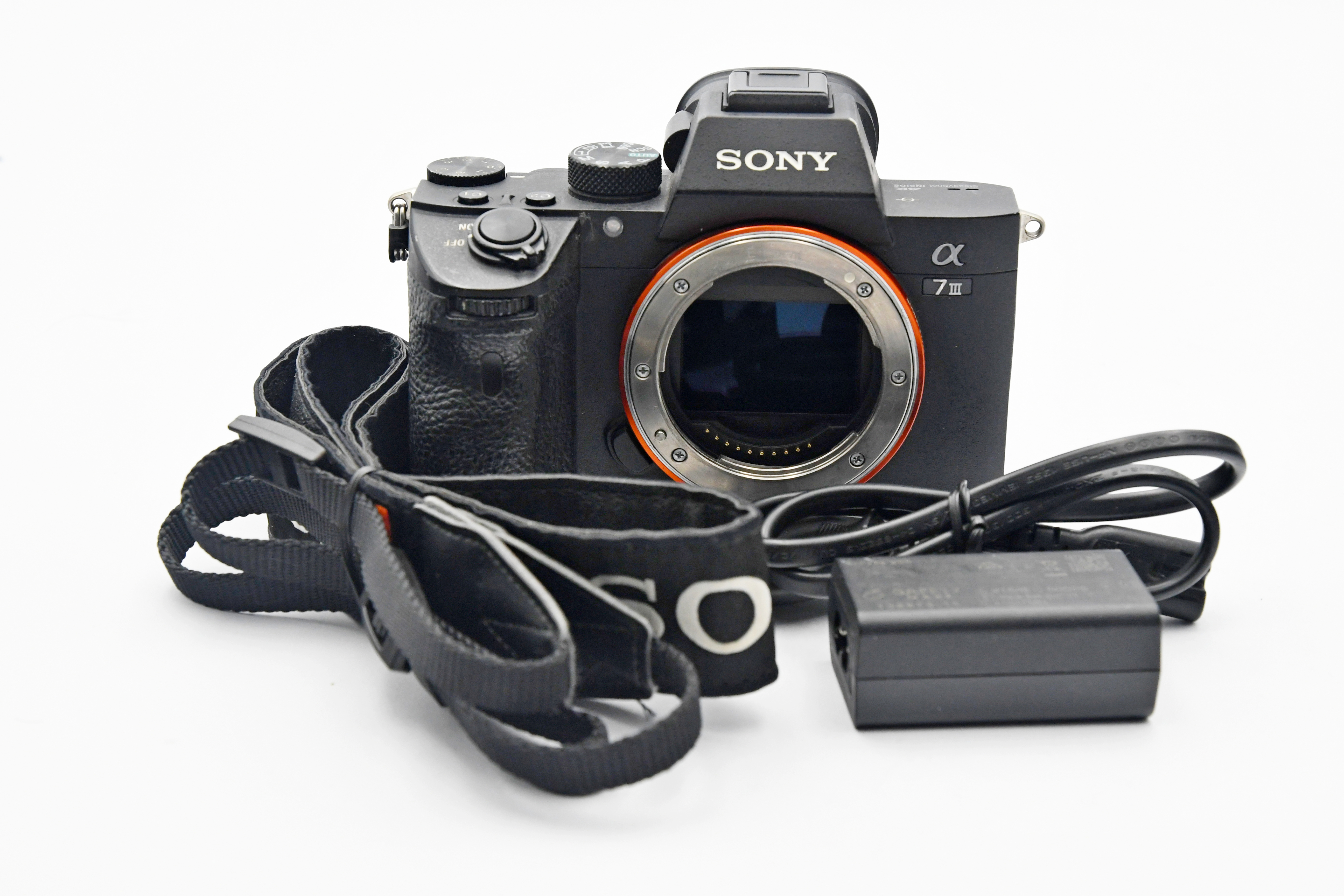 Беззеркальный фотоаппарат Sony A7 III Body (состояние 4) (б/у)