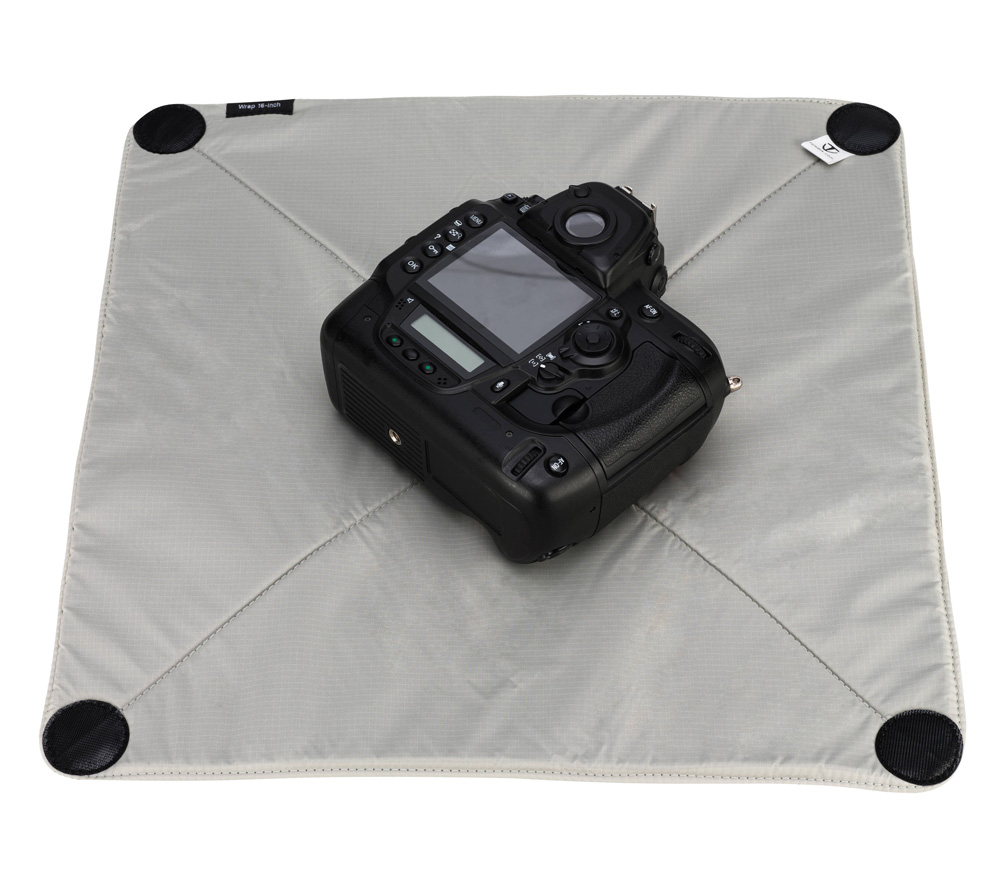 Чехол Tenba Tools Protective Wrap 16, синий