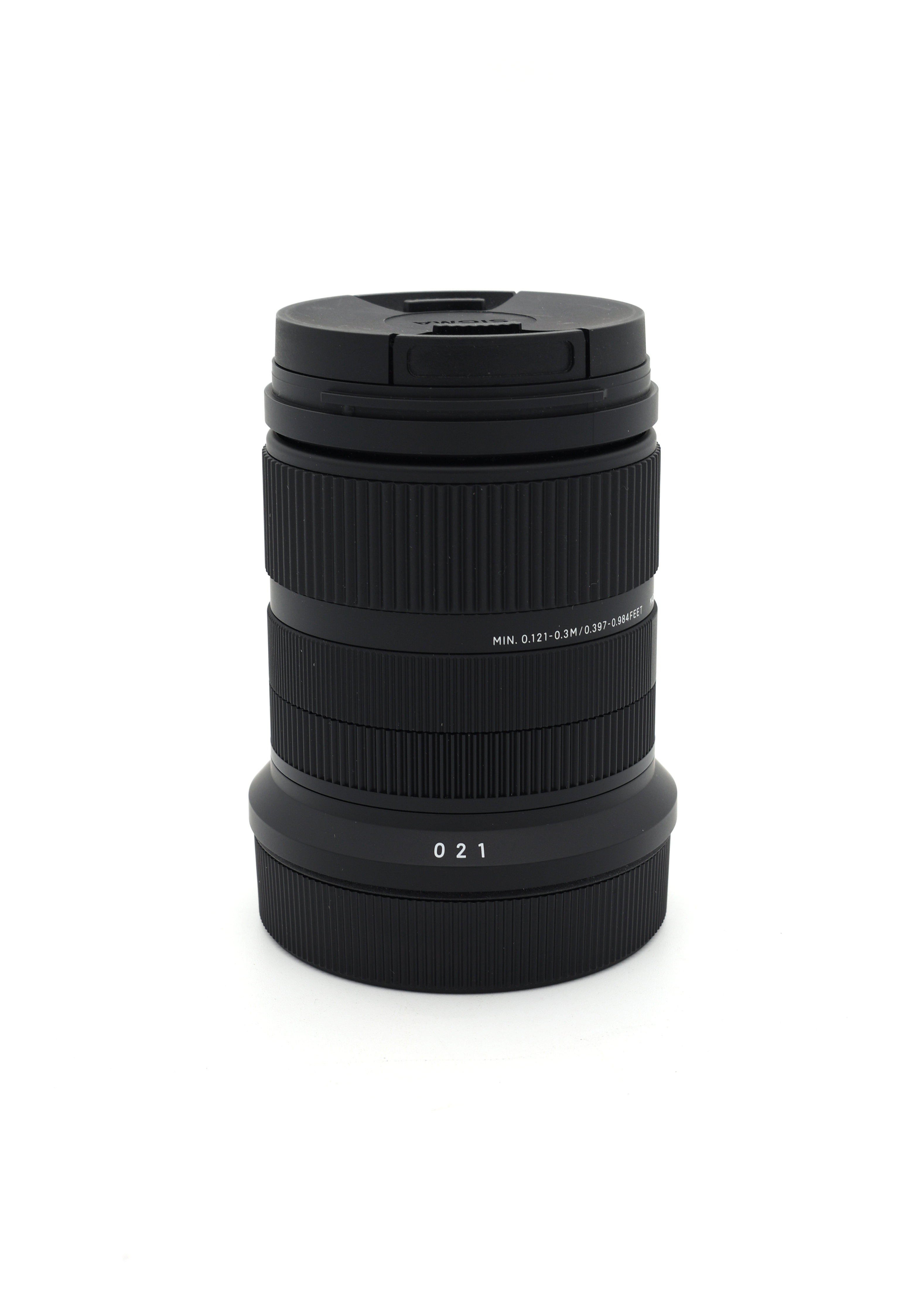 Объектив Sigma 18-50mm f/2.8 DC DN C Canon RF-Mount (состояние 5-) (б/у)