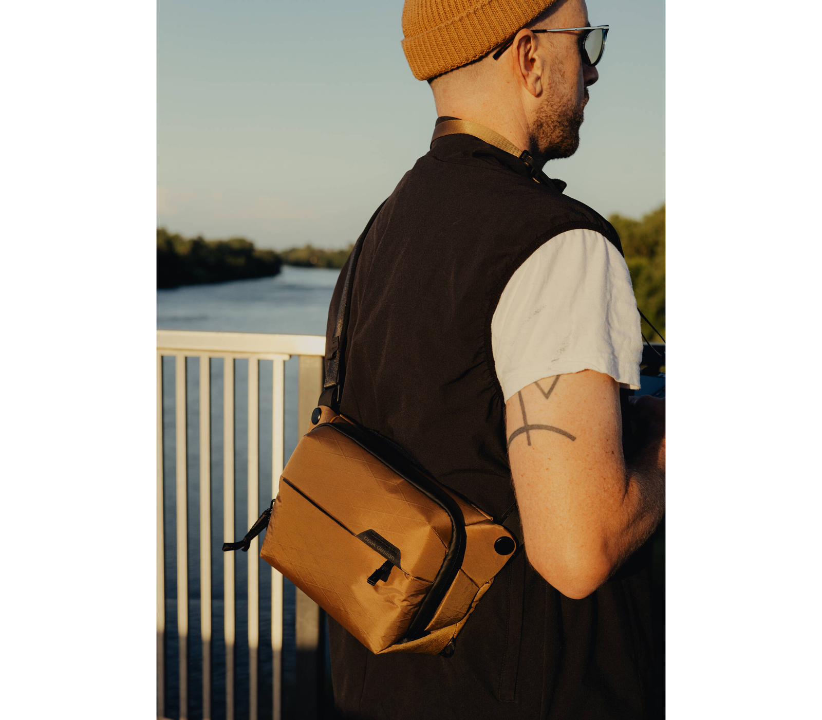 Сумка Peak Design The Everyday Sling 3L, цвет Coyote, коричневый