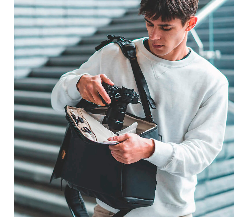 Рюкзак PGYTECH OneGo 18L Obsidian Black