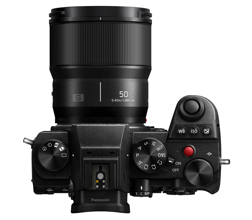Объектив Panasonic Lumix S 50mm f/1.8