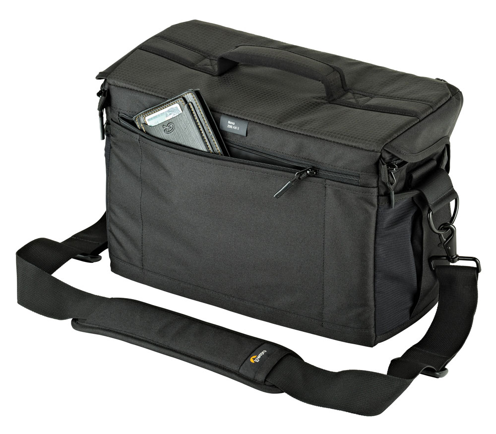 Сумка Lowepro Nova 200 AW II, черная