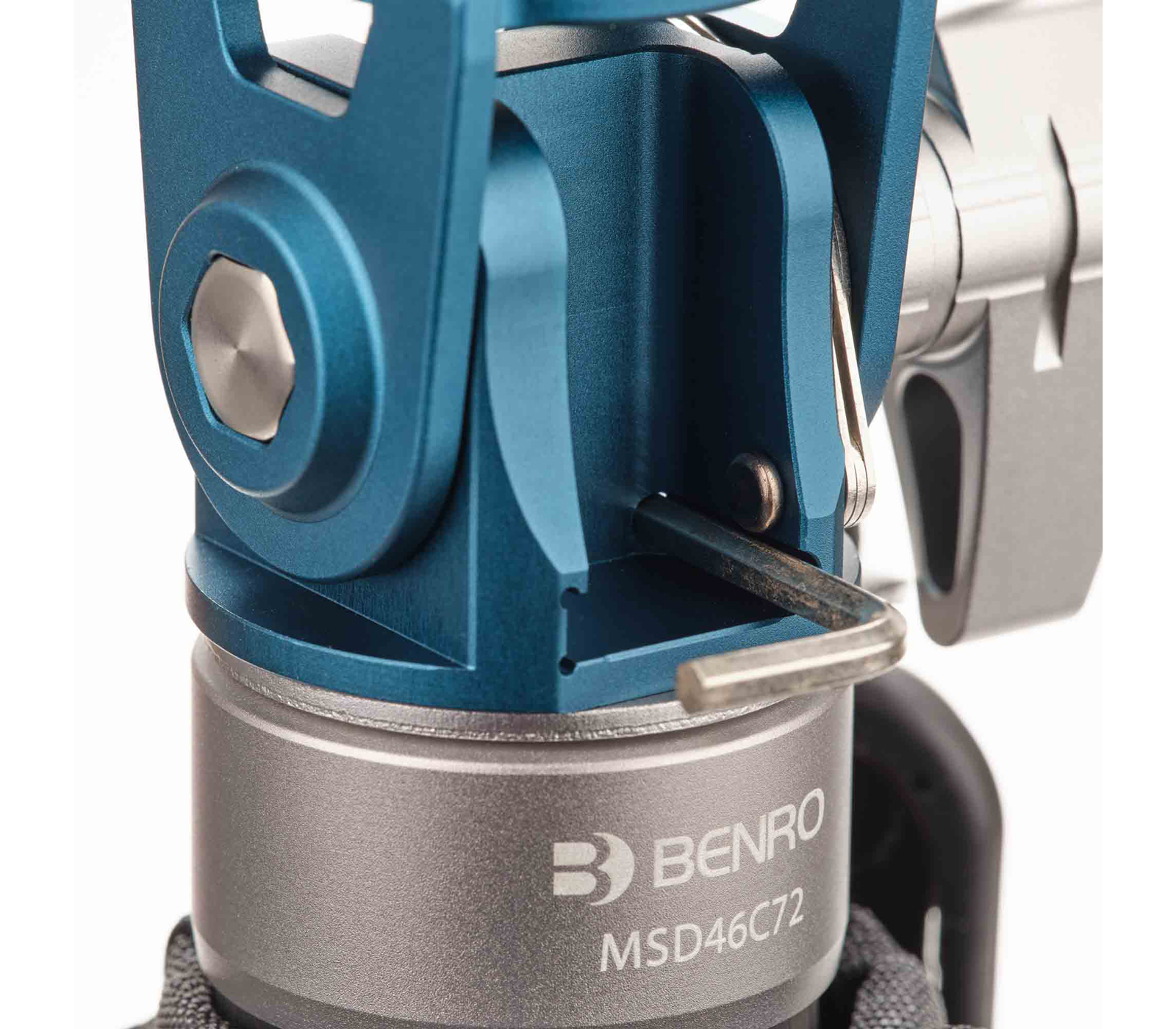 Монопод Benro MSD46C72 SupaDupa с 2D головой, карбоновый с цангами