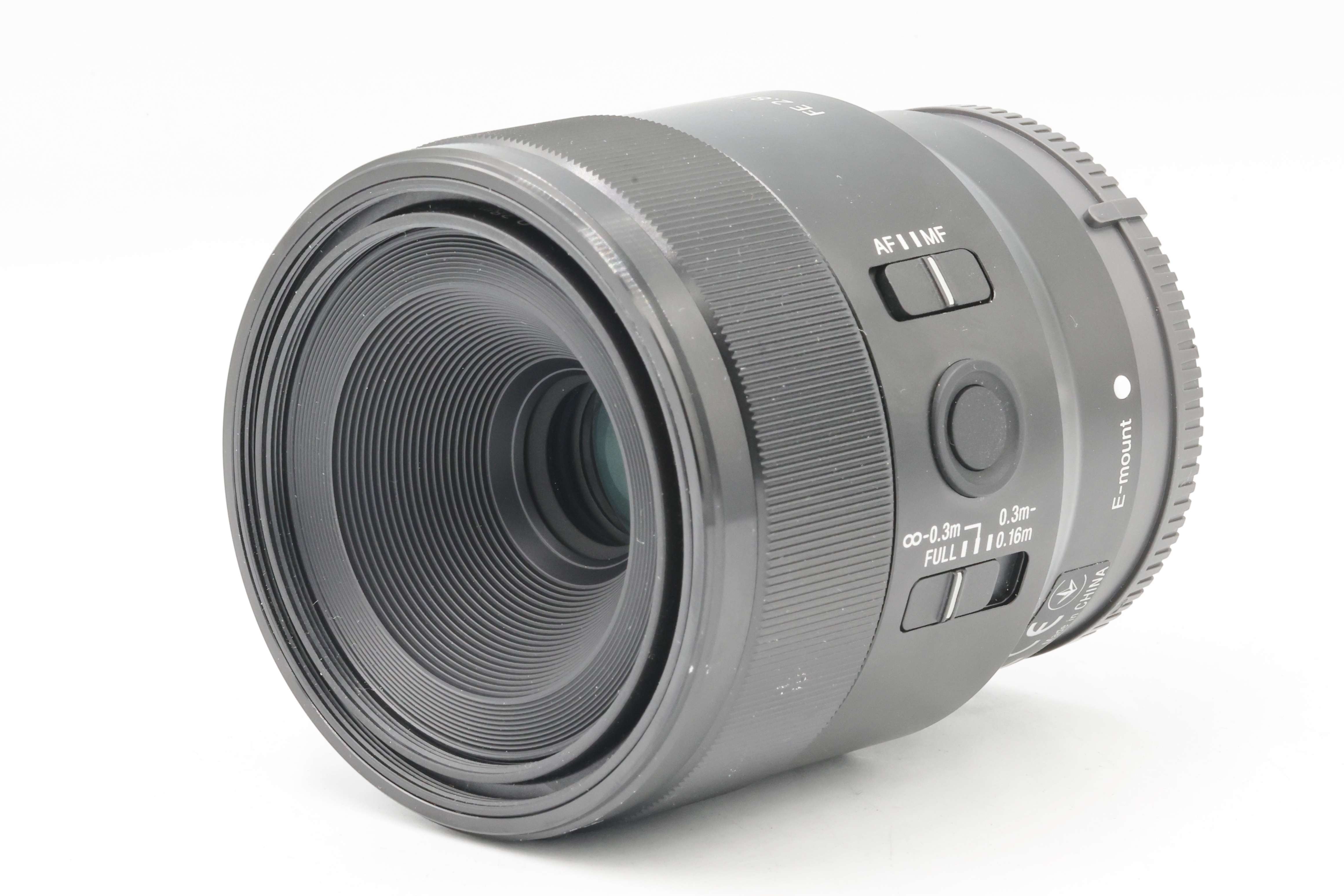 Объектив Sony FE 50mm f/2.8 Macro (состояние 5) (б/у)