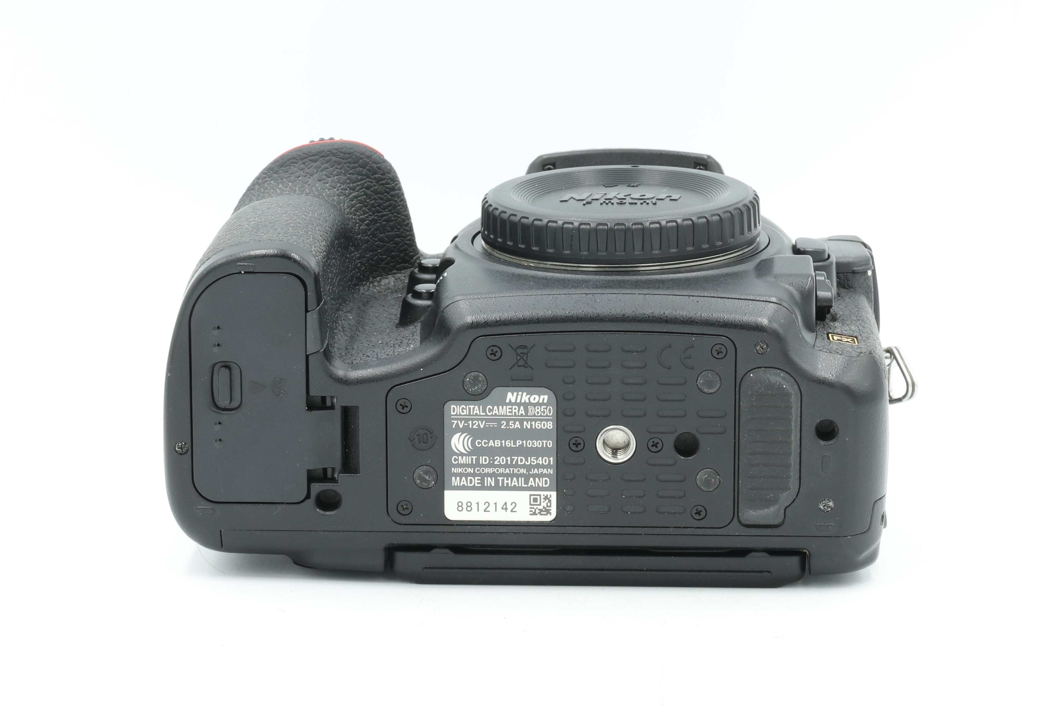 Зеркальный фотоаппарат Nikon D850 Body (состояние 5) (б/у)