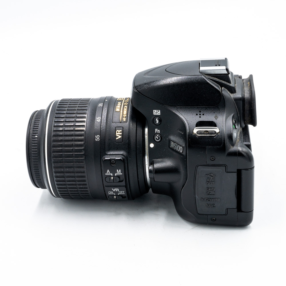 Зеркальный фотоаппарат Nikon D5100 Kit 18-55mm AF-S DX G VR (состояние 4) (б/у)