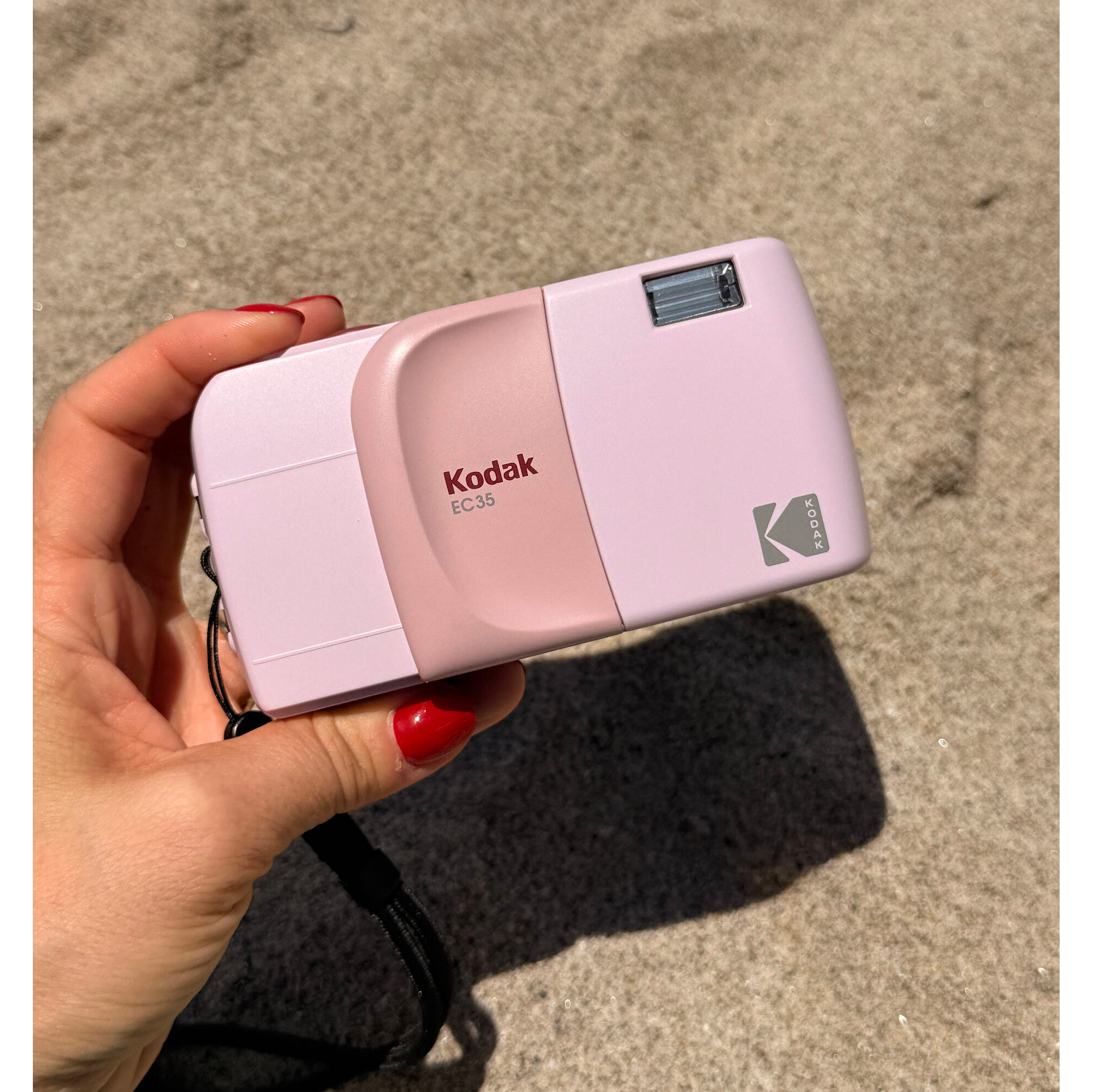 Фотоаппарат пленочный Kodak EC35 Film Camera Blush Pink