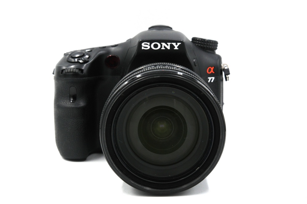 Зеркальный фотоаппарат Sony Alpha a77 Kit 16-50mm f/2.8 DT SSM (состояние 4) (б/у)