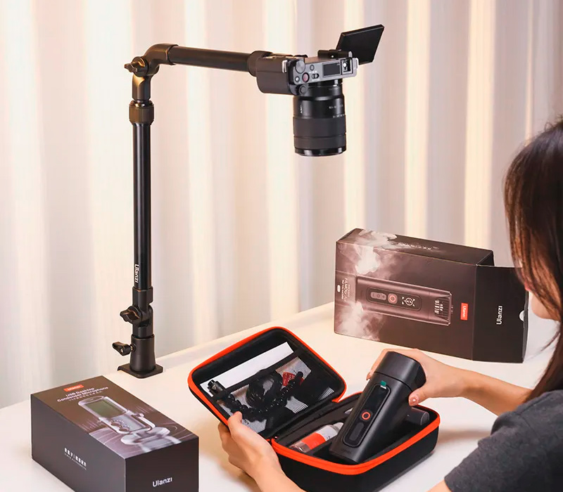 Крепление Ulanzi ZJ02 C-clip Folding Bracket, настольное
