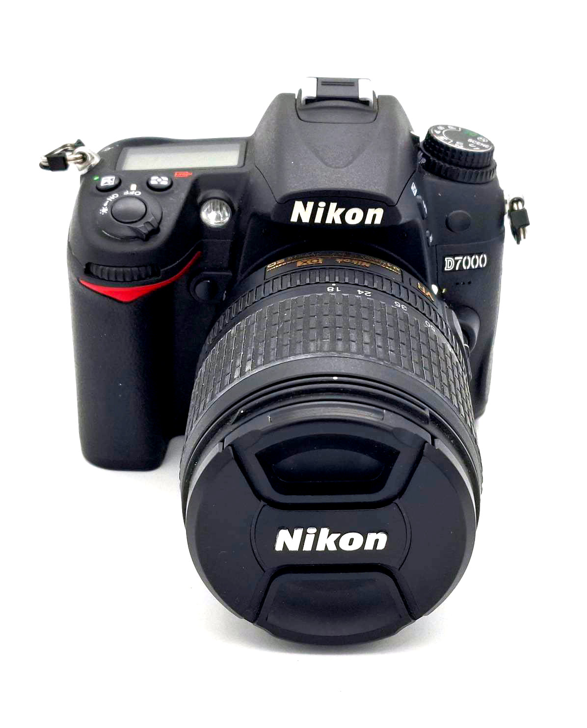 Зеркальный фотоаппарат Nikon D7000 Kit AF-S 18-105mm f/3.5-5.6G VR (состояние 4-) (б/у)