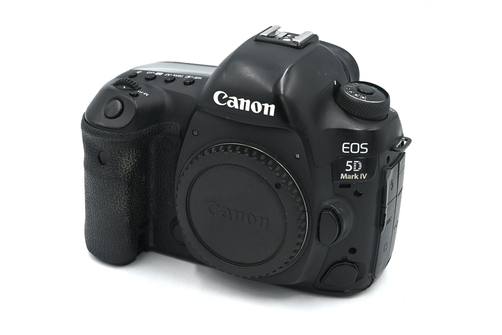 Зеркальный фотоаппарат Canon EOS 5D Mark IV Body (состояние 4) (б/у)