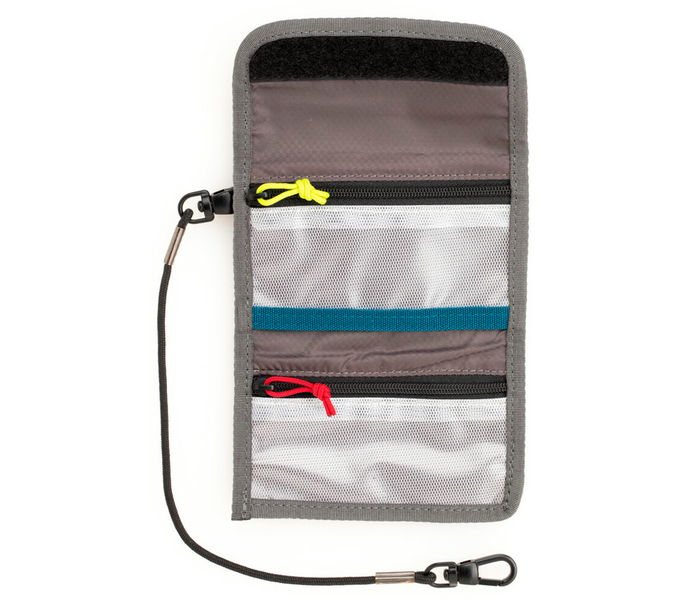 Чехол для карт памяти Tenba Tools Reload Universal Card Wallet, синий