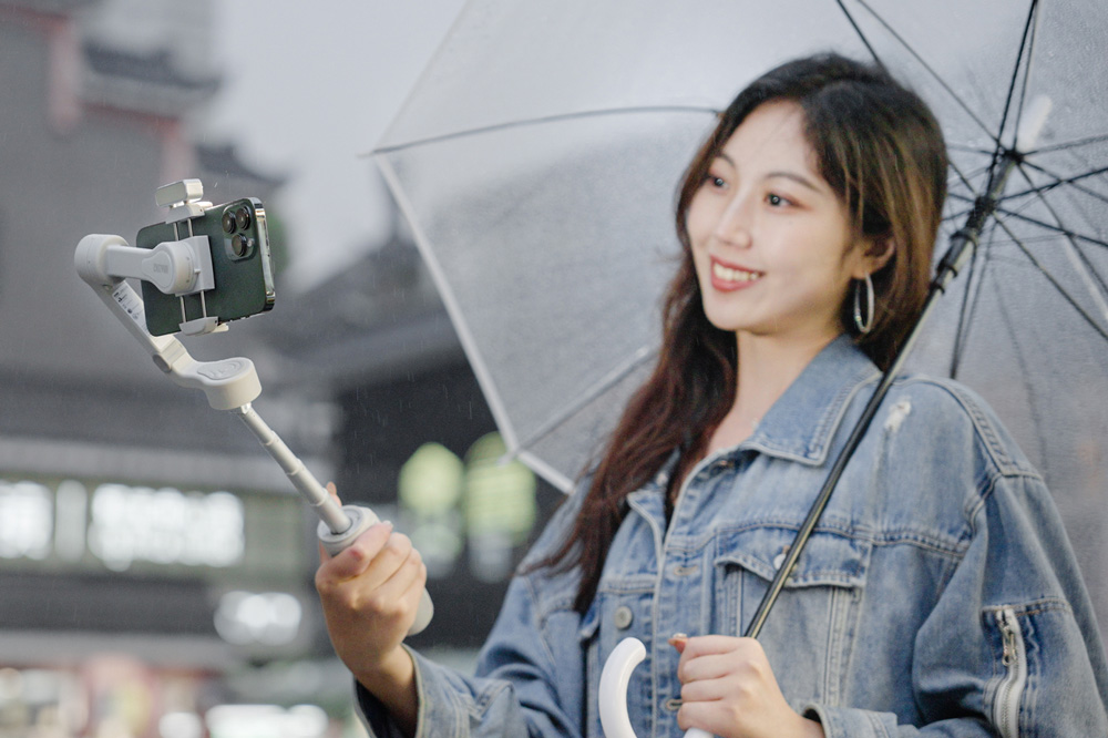Стабилизатор Zhiyun Smooth-Q4 Combo, электронный, для смартфонов