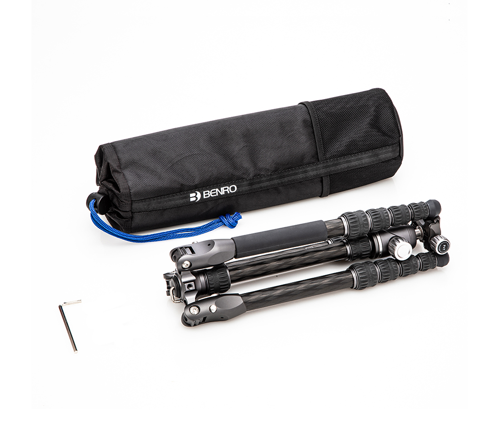 Штатив Benro Rhino FRHN05C с головой VX20, цанговые замки, карбон