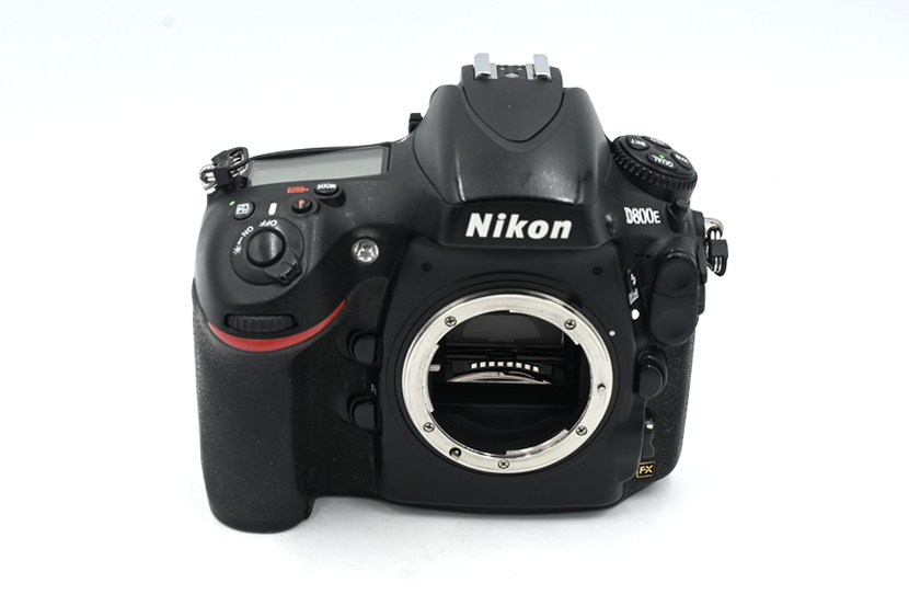 Зеркальный фотоаппарат Nikon D800e MB-D12 Battery Grip Kit (состояние 4) (б/у)