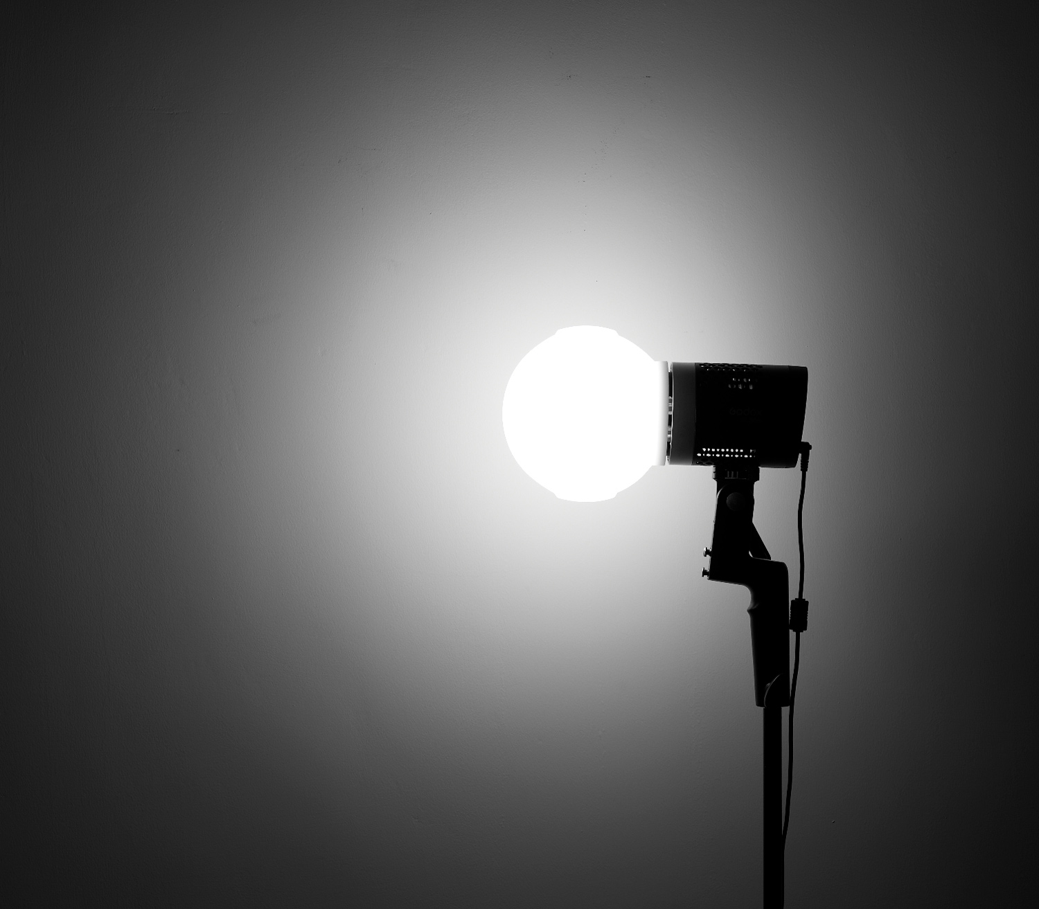 Комплект Godox ML-KIT1, 2х30 Вт + 60 Вт, 5600К