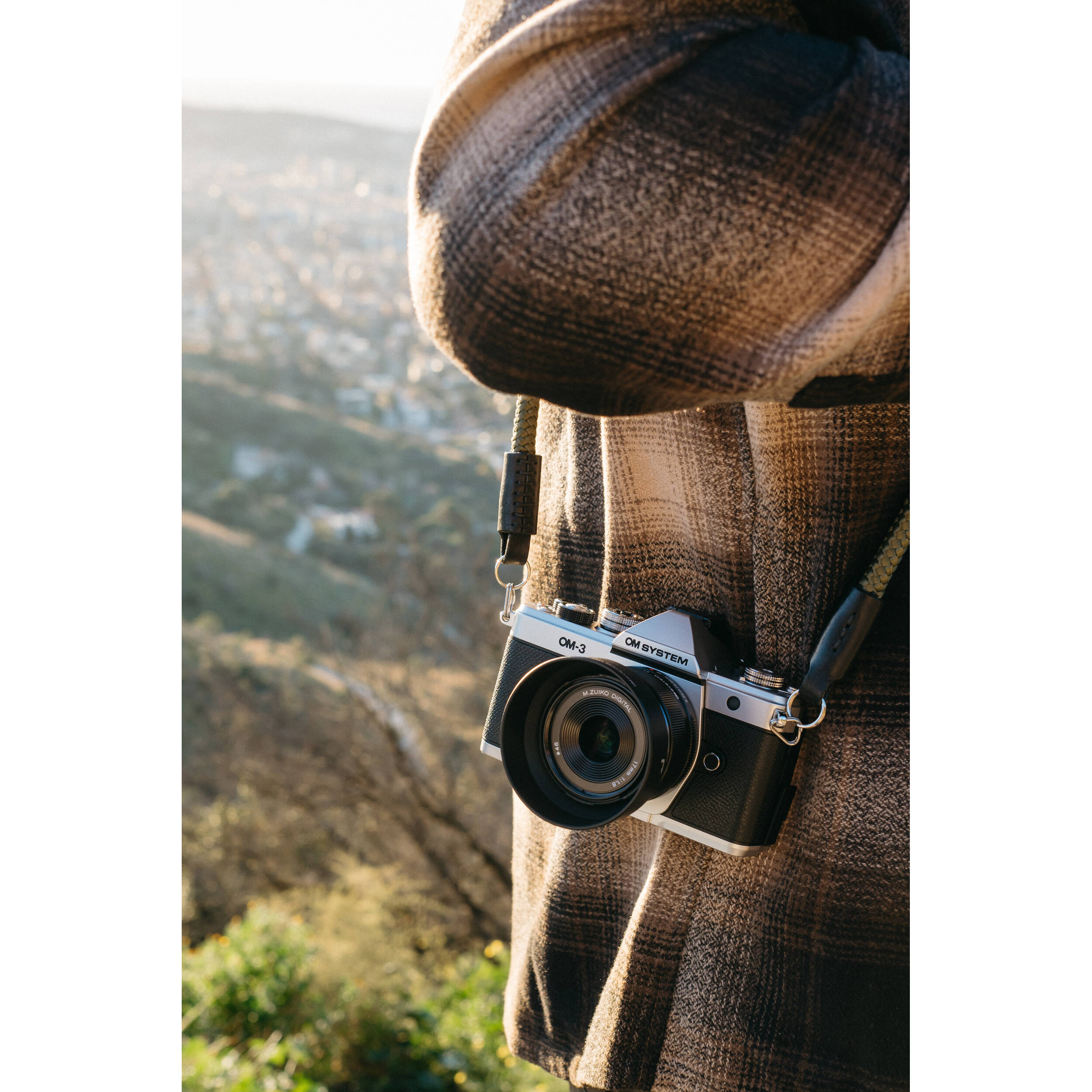 Объектив OM System M.ZUIKO Digital 17mm f/1.8 II