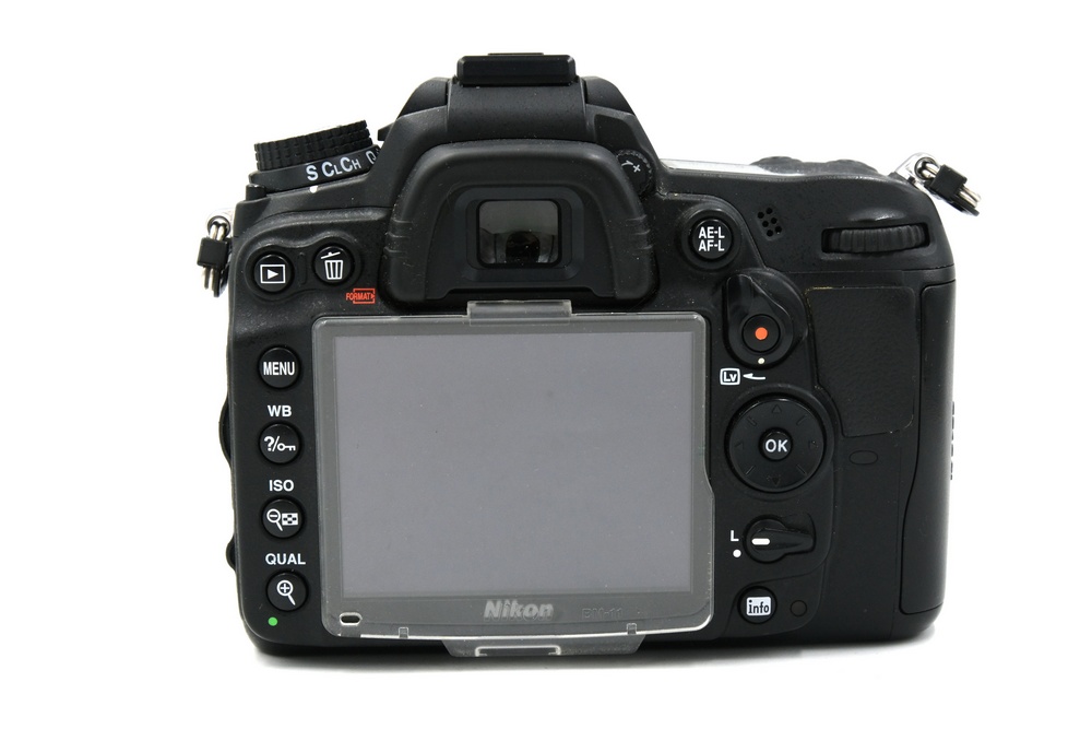 Зеркальный фотоаппарат Nikon D7000 Body (состояние 5) (б/у)