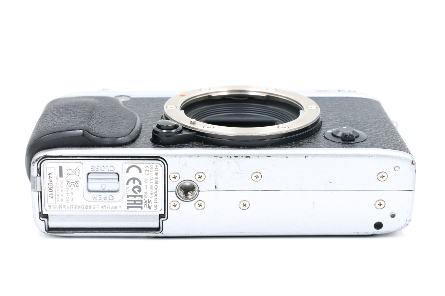 Беззеркальный фотоаппарат Fujifilm X-E2 Body, серебристый (состояние 5-) (б/у)