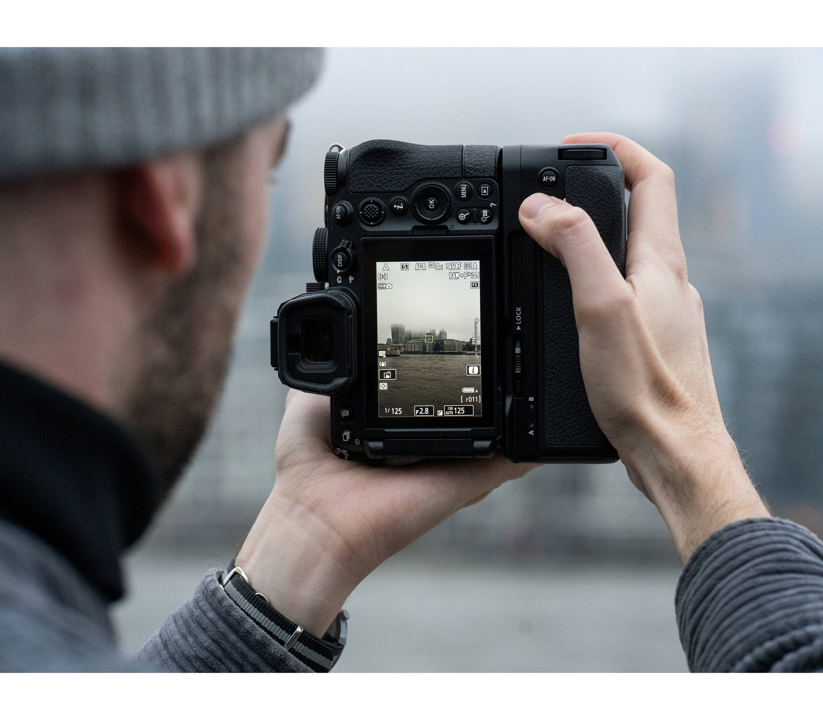 Беззеркальный фотоаппарат Nikon Z5 II Body