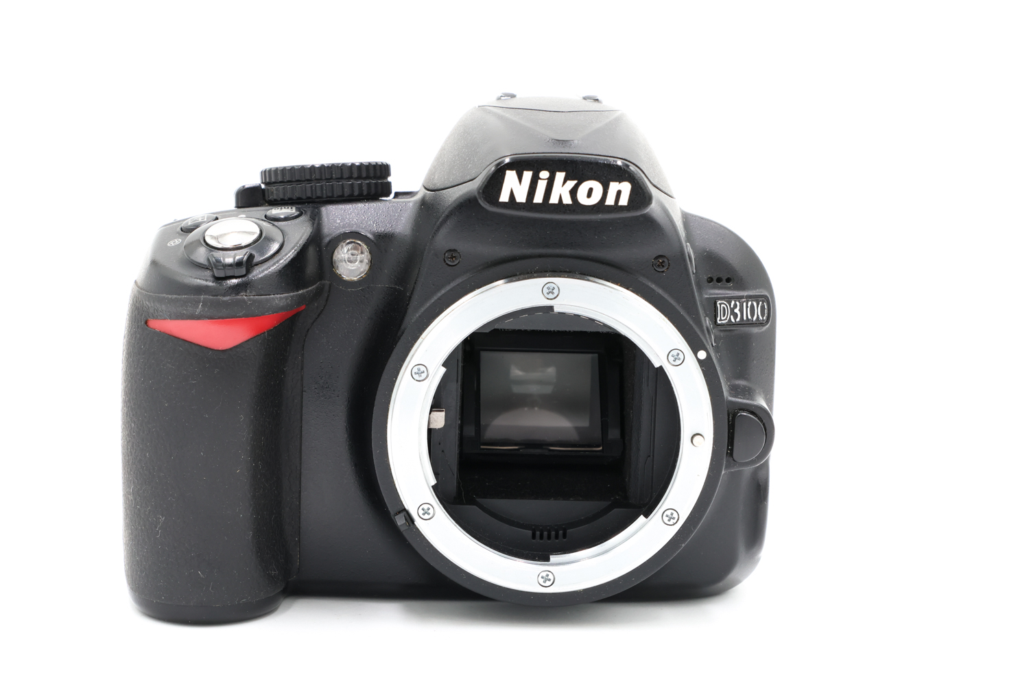 Зеркальный фотоаппарат Nikon D3100 Body (состояние 5-) (б/у)