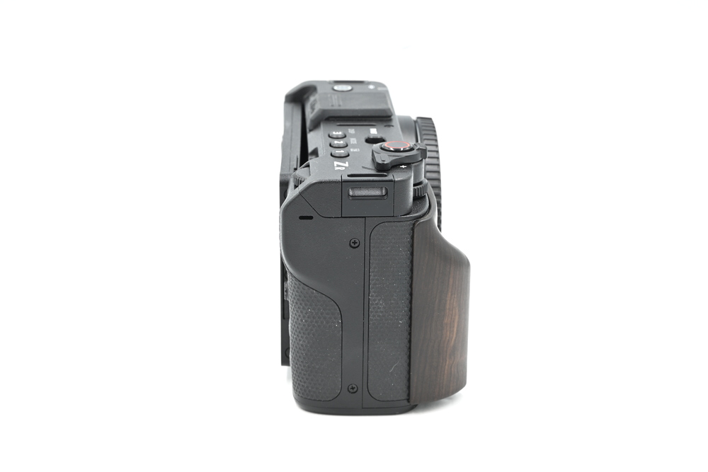 Видеокамера Nikon ZR Body (состояние 5) (б/у)