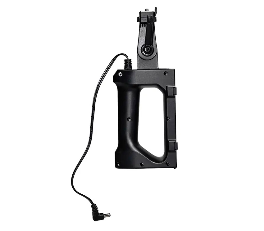Осветитель Yongnuo YN150LI Kit, 3200-5600К, с рукояткой и сетевым адаптером, mini Bowens