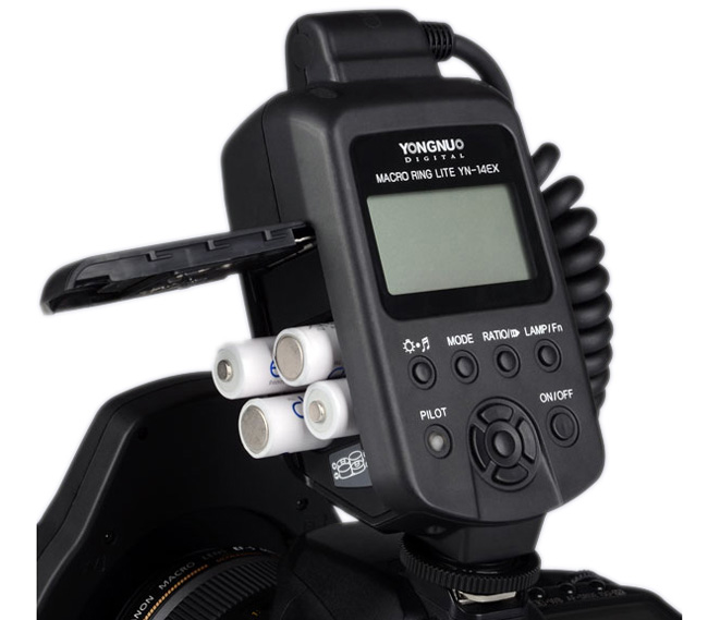 Вспышка Yongnuo YN-14EX Macro TTL для Canon