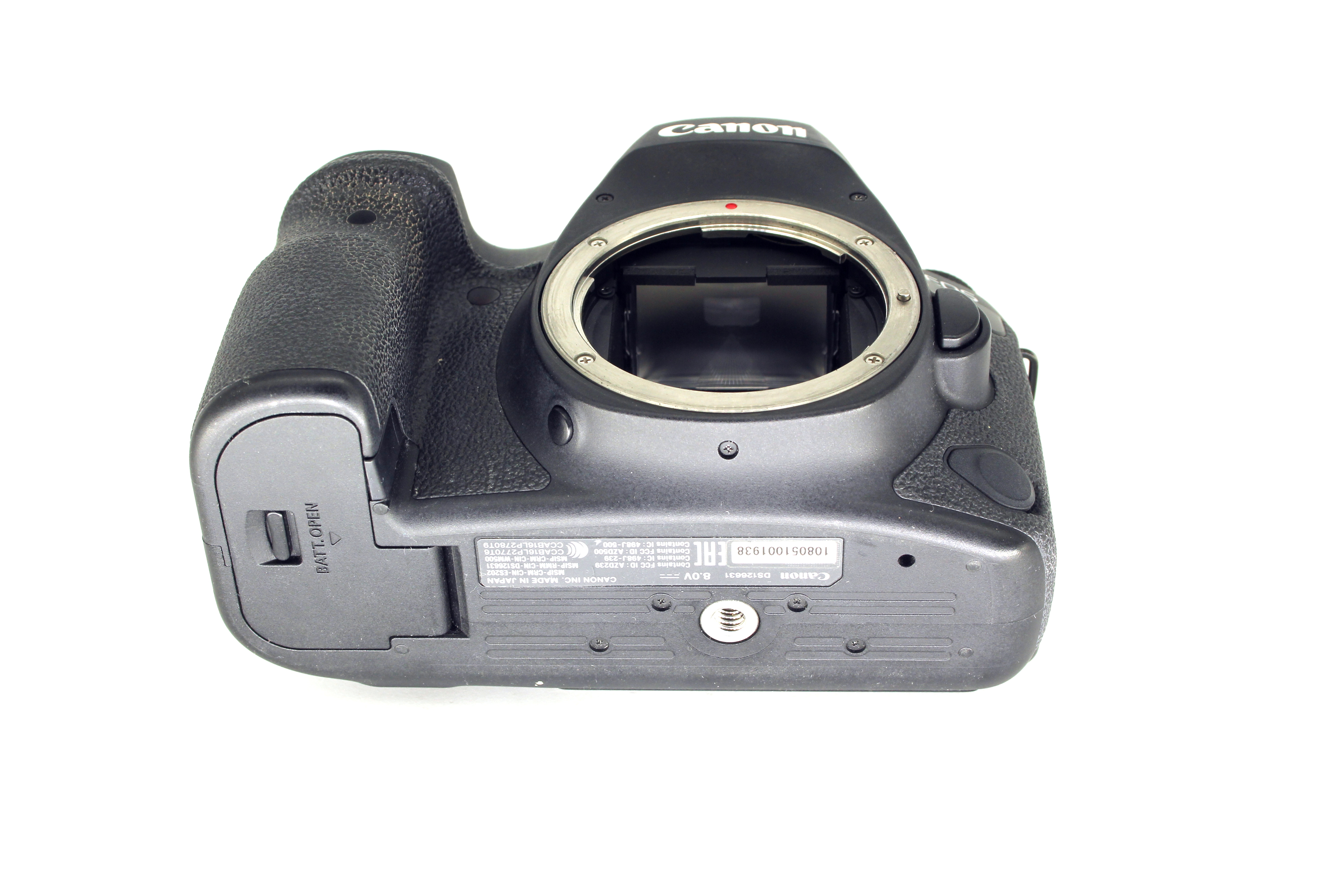 Зеркальный фотоаппарат Canon EOS 6D Mark II body (состояние 4) (б/у)