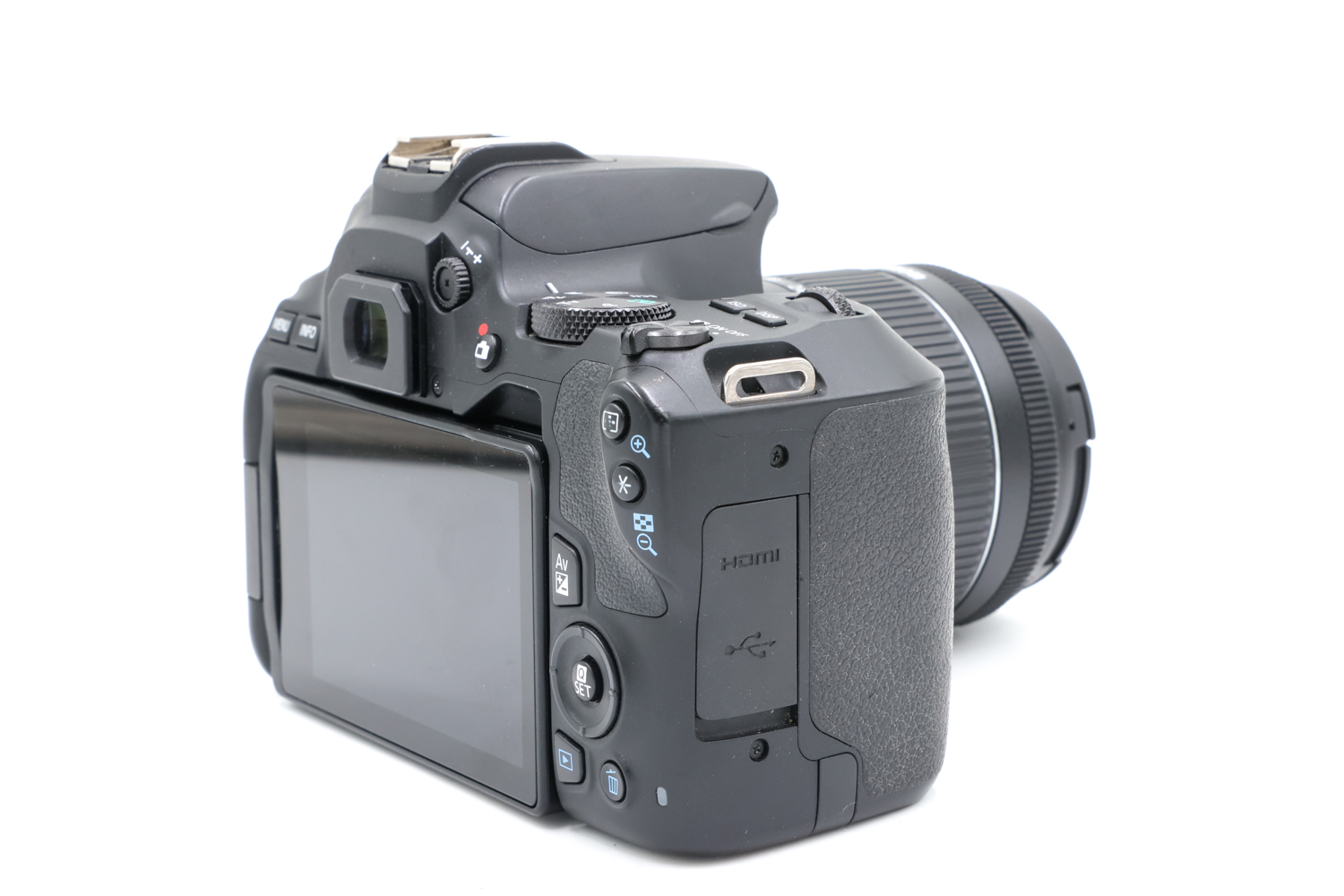 Зеркальный фотоаппарат Canon EOS 250D Kit 18-55mm IS (состояние 5-) (б/у)